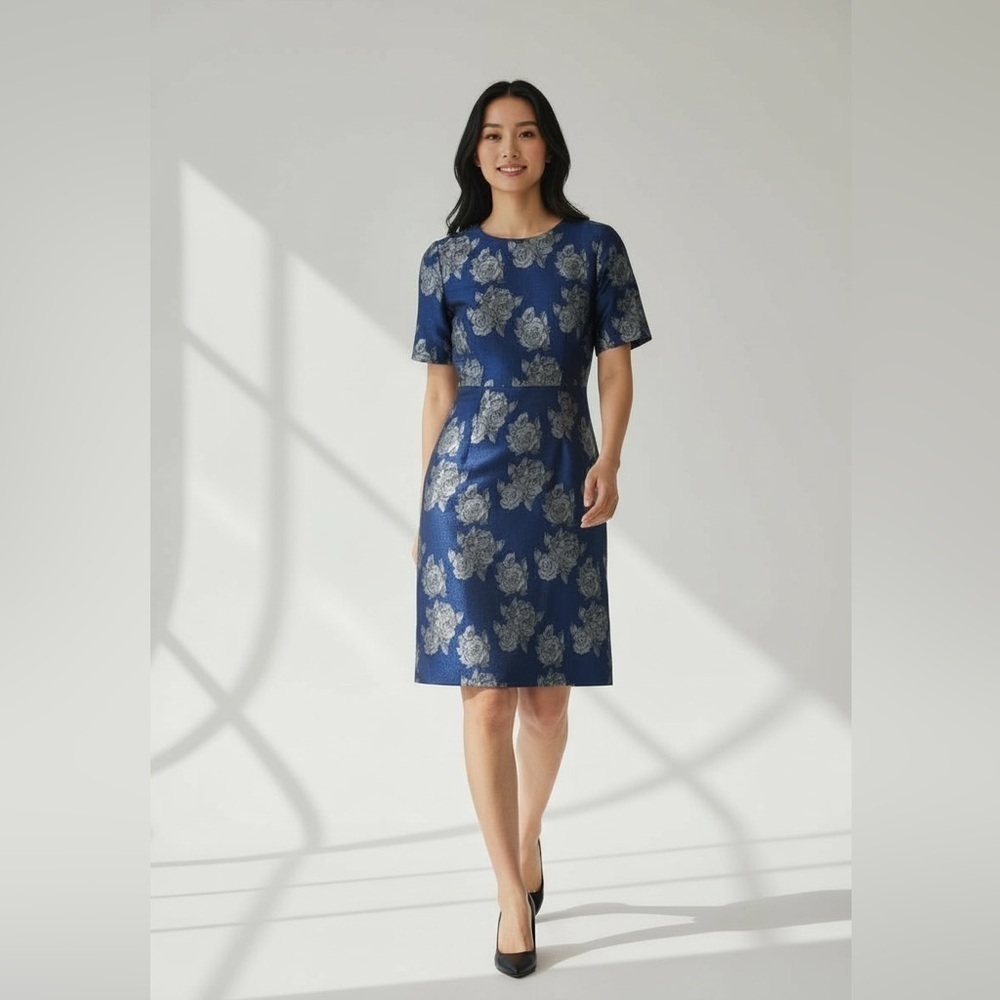 S Pearl Fitted Dress Blue w Silver Roses Size 4